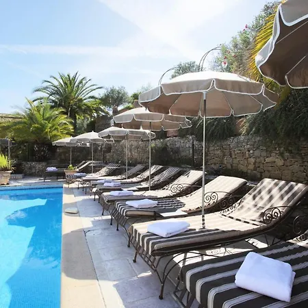 Hotel La Bastide De 4*